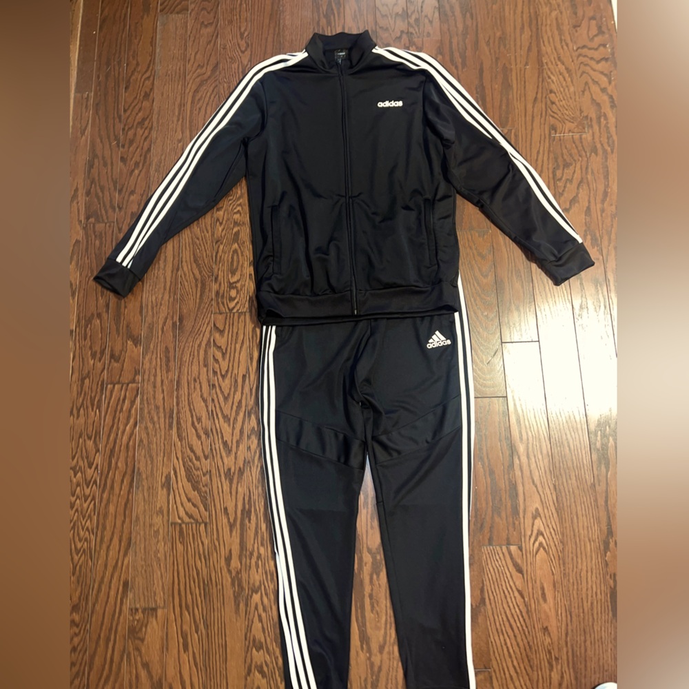 Mens Adidas Tracksuit